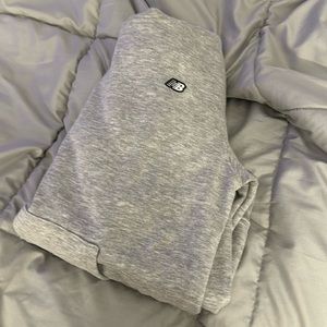 new balance hoodie